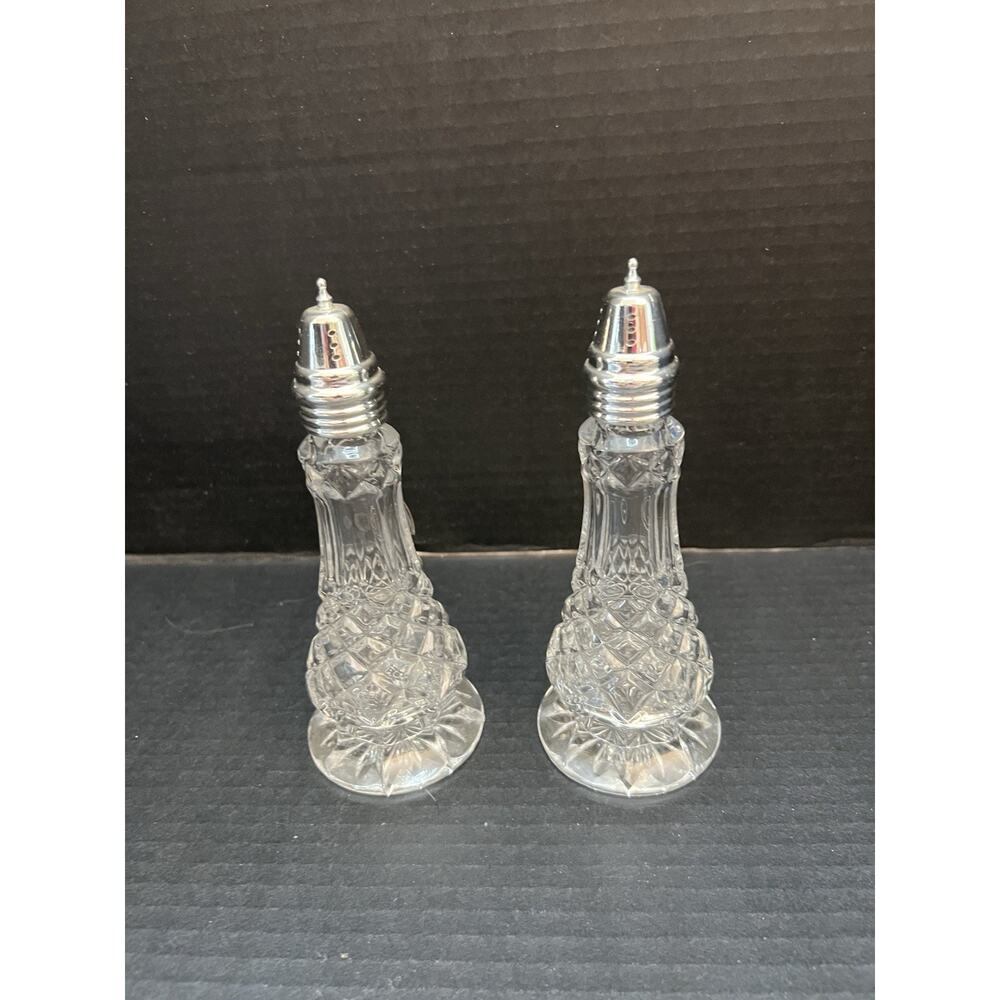 Galway Ashford Footed Shaker Set Metal Lids